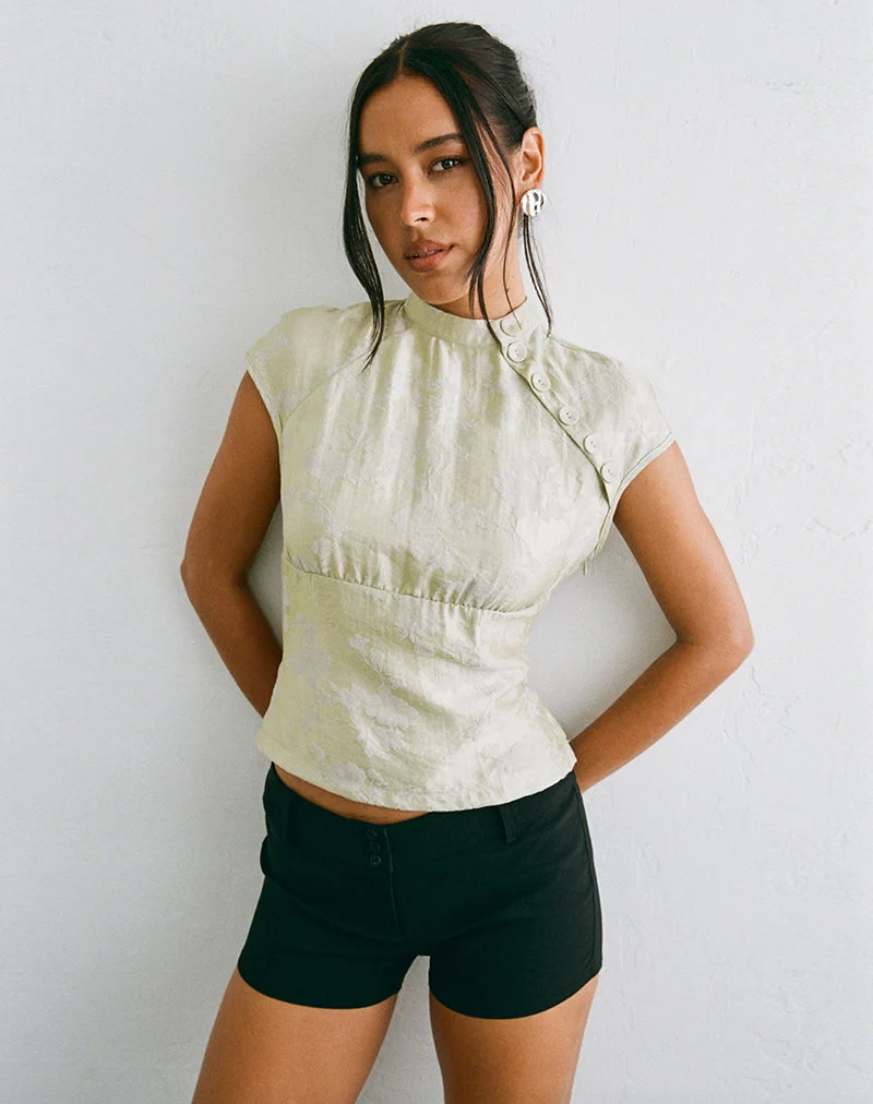 Hanna-Oberteil mit asymmetrischen Knöpfen aus Jacquard in Salbeigrün