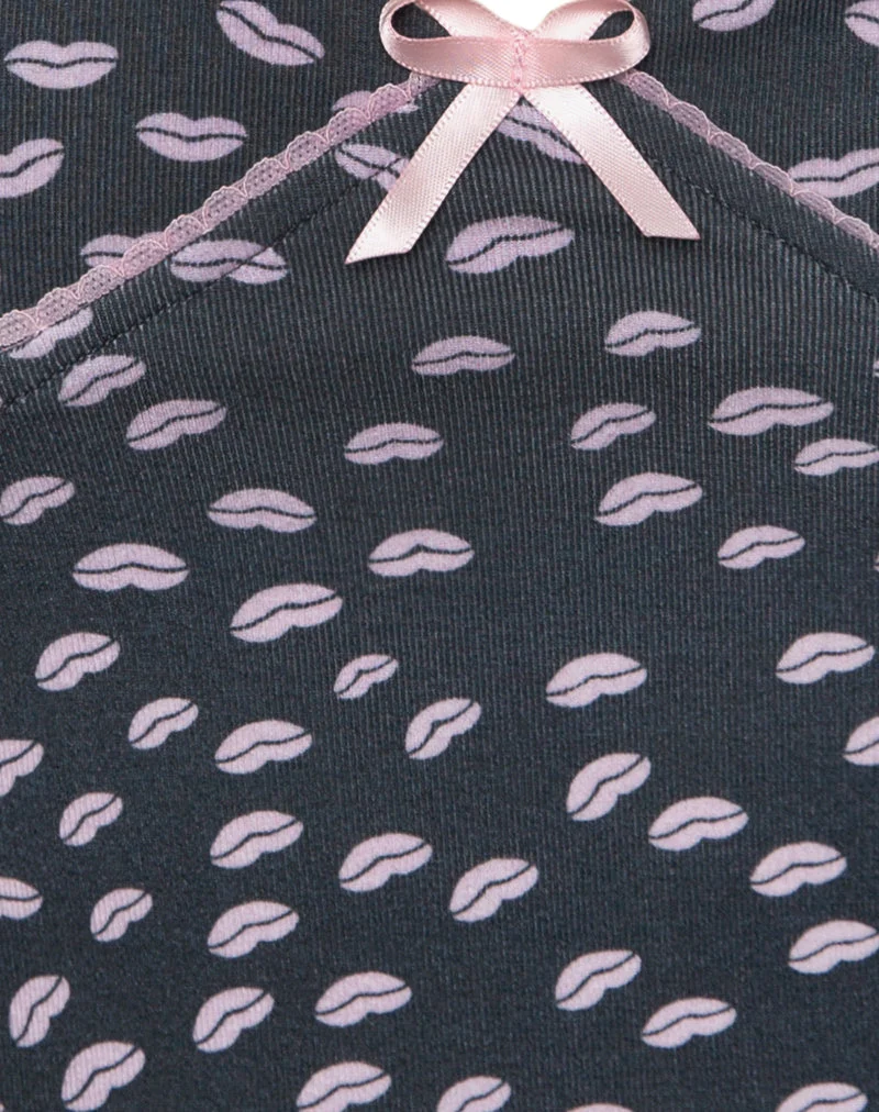 Narumi Cami Top in Schwarz Micro Lips Pink