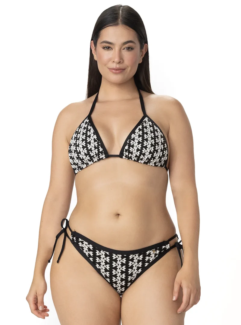 Zwarte Crochet Bikini Top Garotas | Handgemaakt Haakwerk Uitneembare Cups