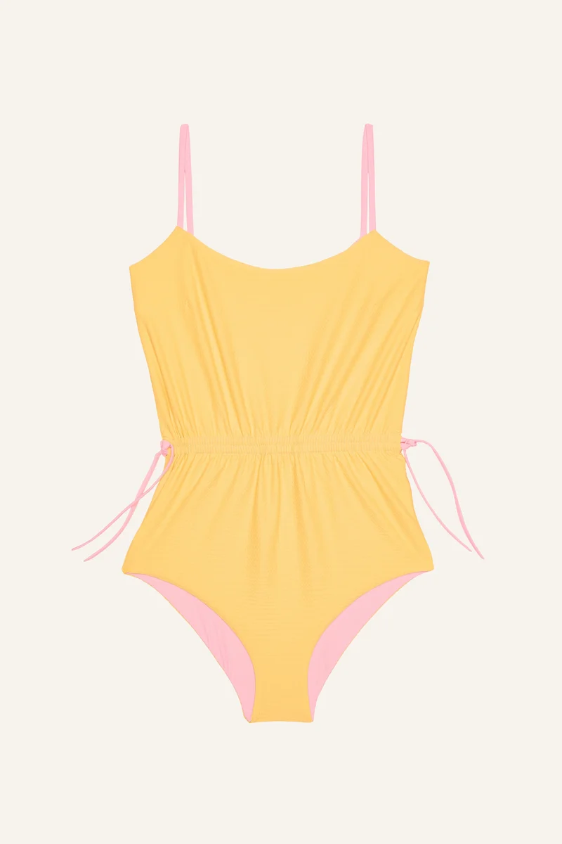 Ruffled Suit '24