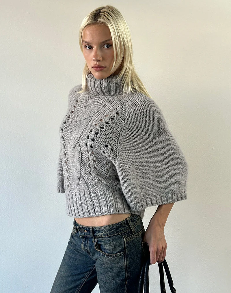 Oswin-Pullover in Zopfmuster, hellgrau