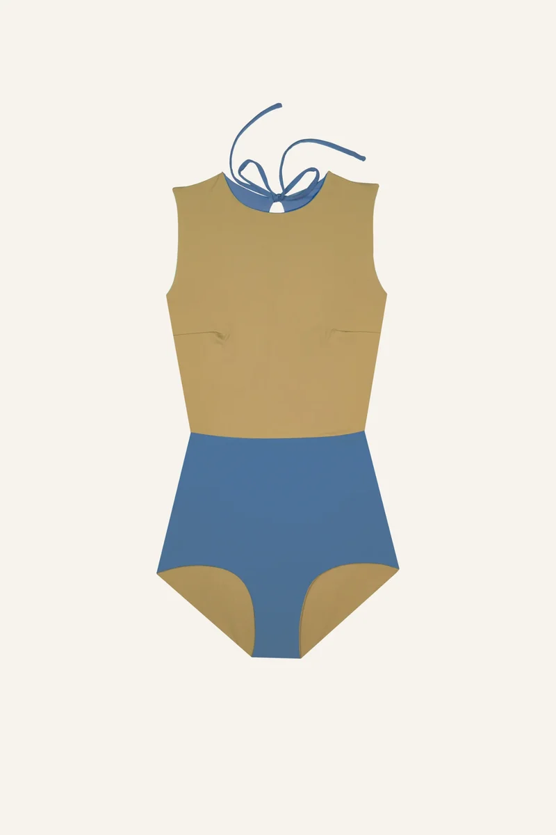 Outfit-Onepiece Memories