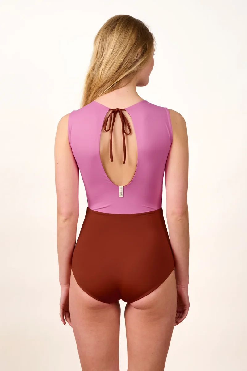 Outfit-Onepiece Memories
