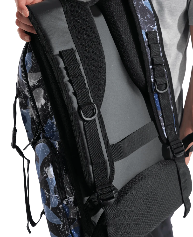 Arena All Set Rucksack 45L Allover Scratched