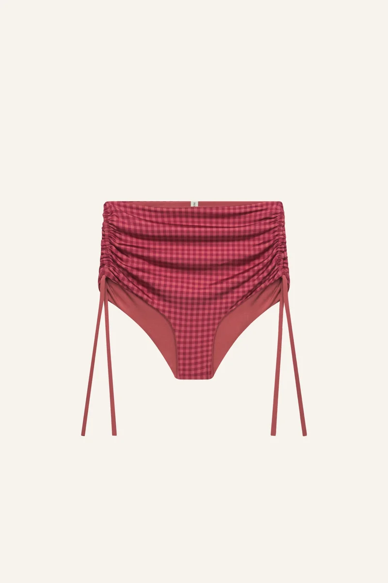 Ruffled Highwaist Shorts