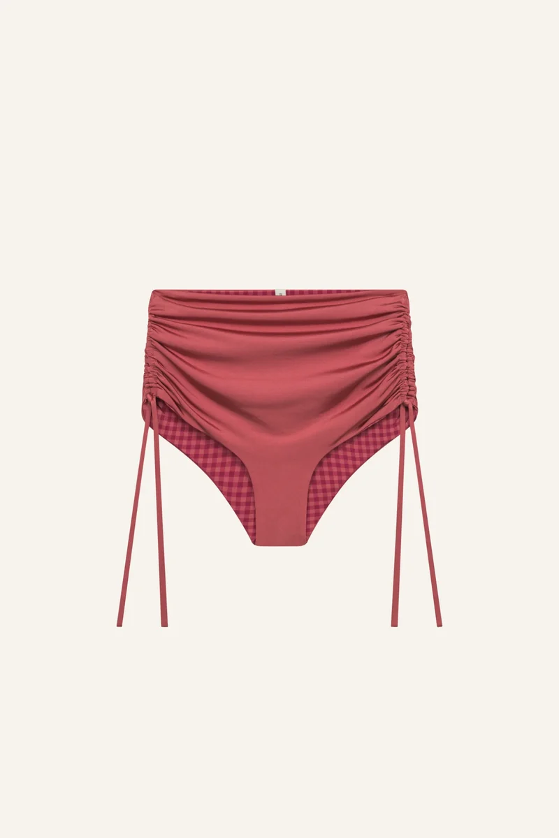 Ruffled Highwaist Shorts