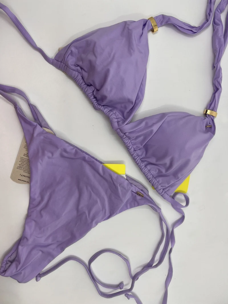 Lila String Bikini Set - Luxe Garotas Swimwear met Gouden Details