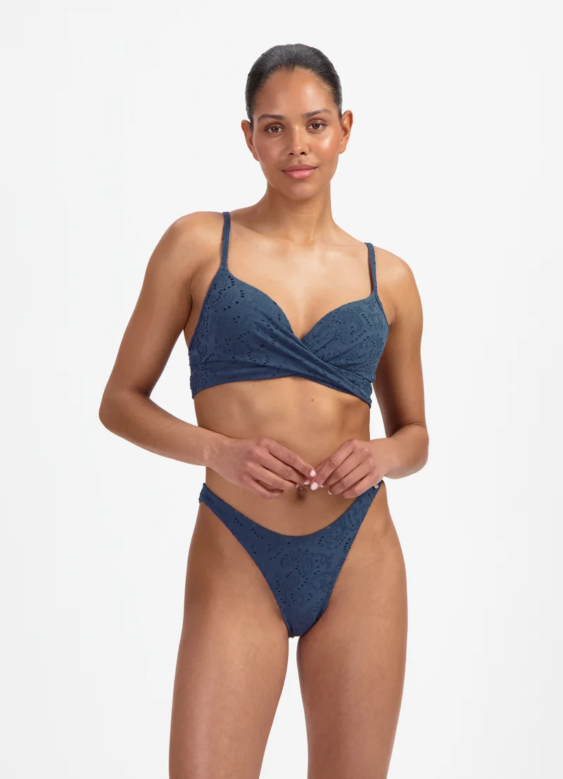 Nightsky Embroidery twist bikinitop