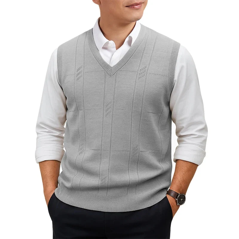 Verleihen Sie Ihrem Stil mit unserer ärmellosen Herren-Strickweste mit V-Ausschnitt das gewisse Extra.