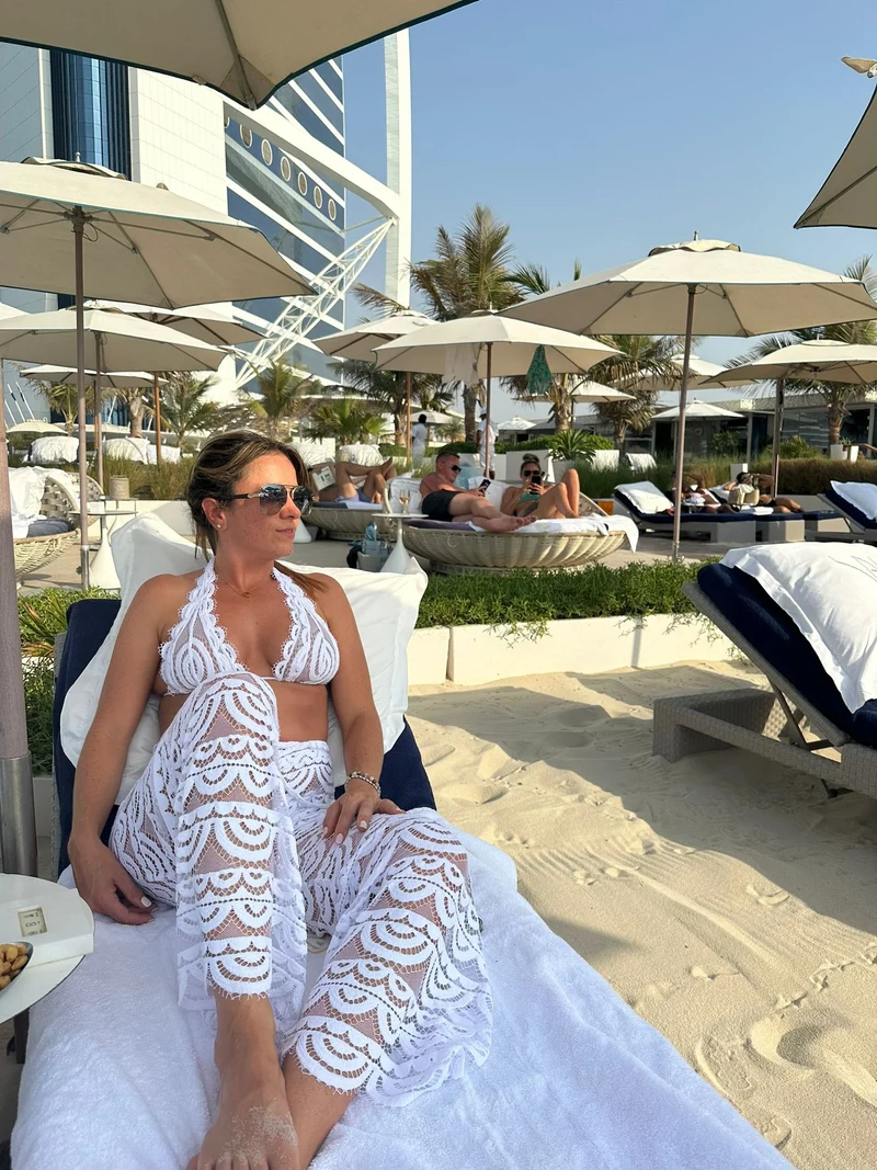 Witte Kanten Strandbroek PQ Swim | Handgesneden Kant met Gouden Kralen