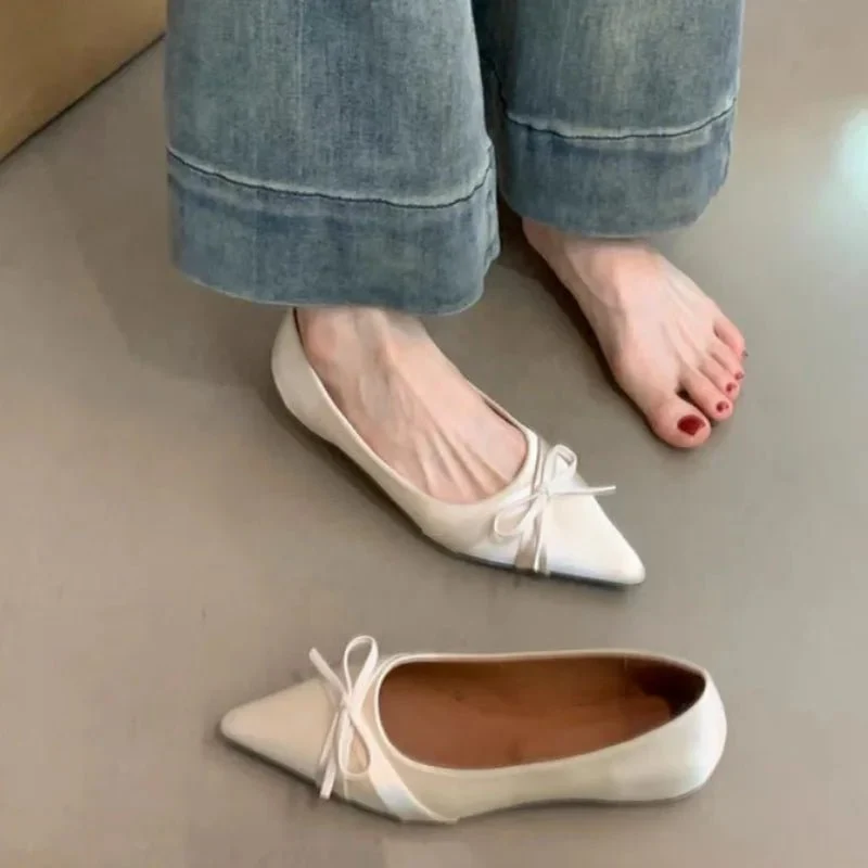 Ballerinas mit spitzer Zehenpartie – Mary Jane Schuhe mit weicher Sohle für Damen