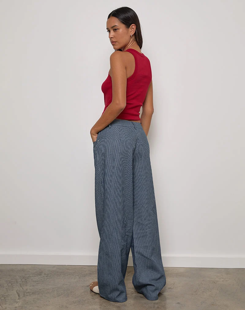 Geräumige extra weite Low Rise Jeans in Nadelstreifenwaschung Indigo