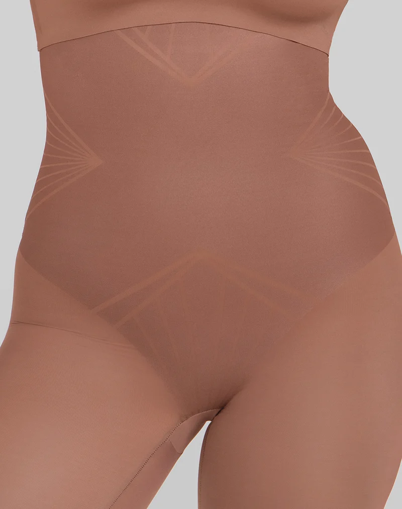 ShadowSculpt High-Waist Short