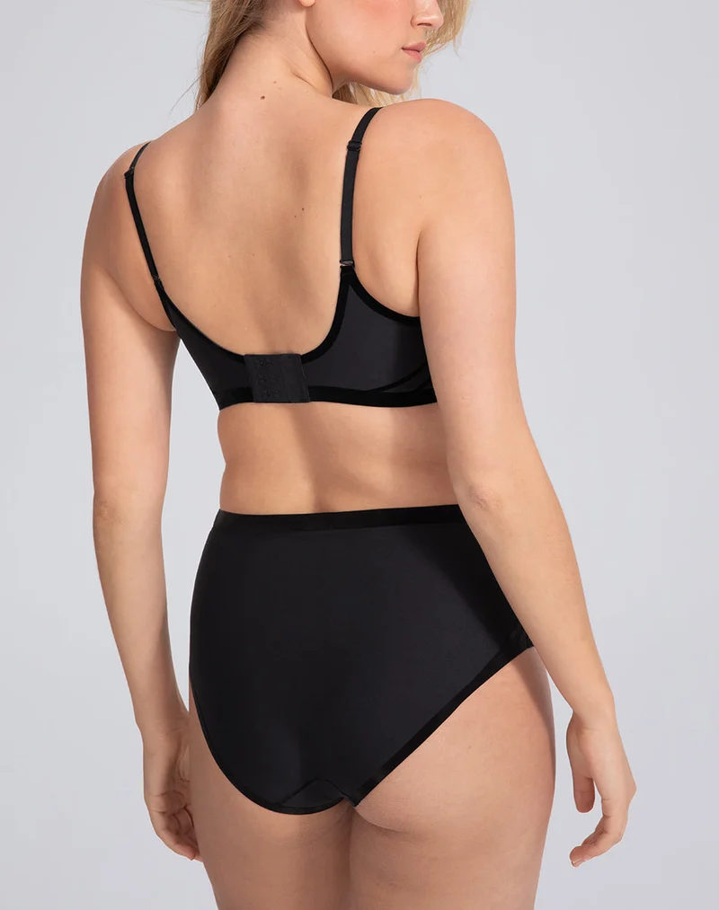 Silhouette Brief