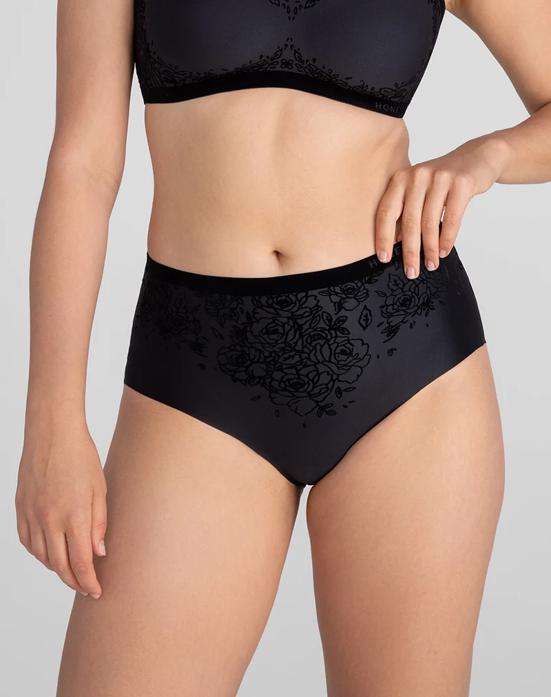 Silhouette Roses Brief