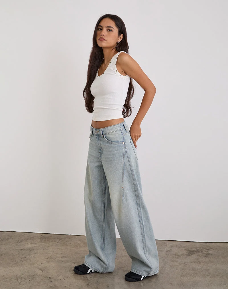 Niedrig geschnittene, geräumige Jeans in Breeze Blue Wash