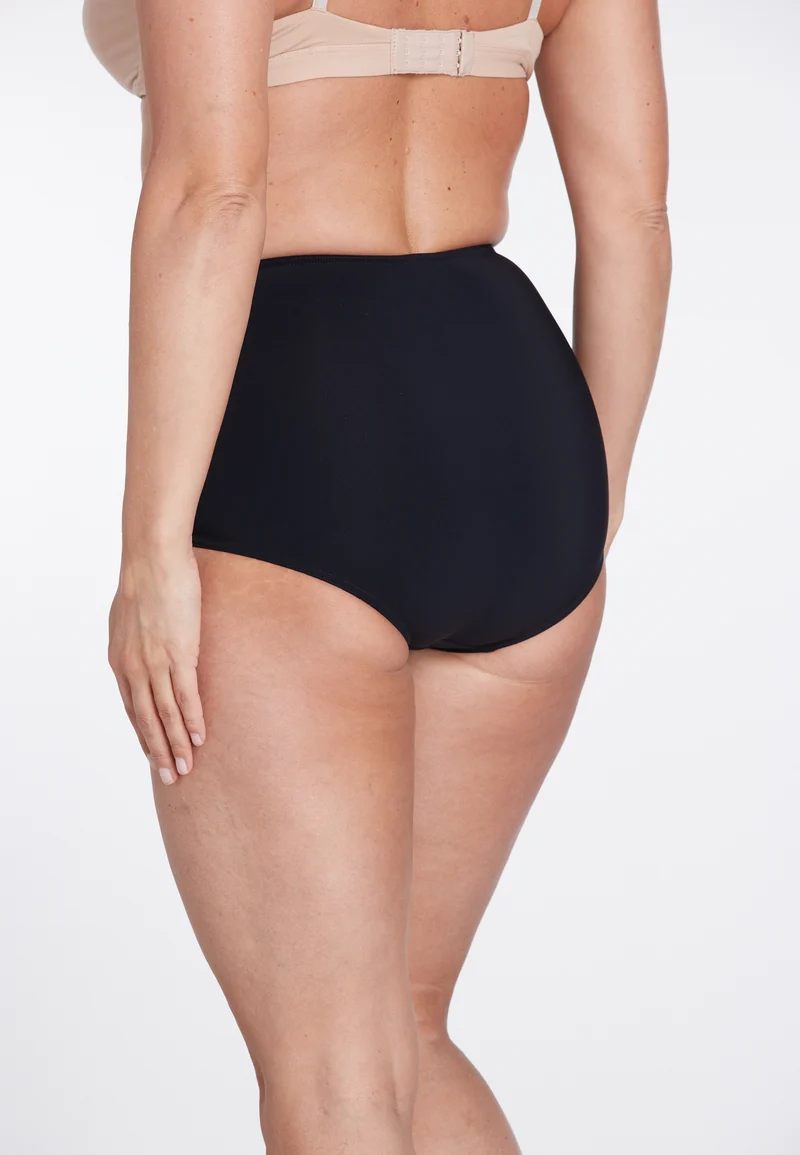 Essential High Waist Bottom