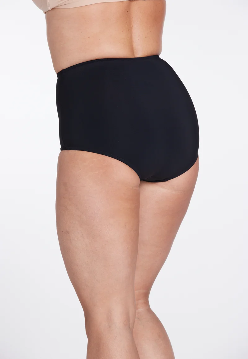 Essential High Waist Bottom