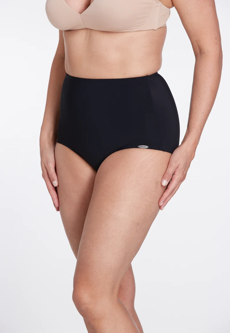 Essential High Waist Bottom