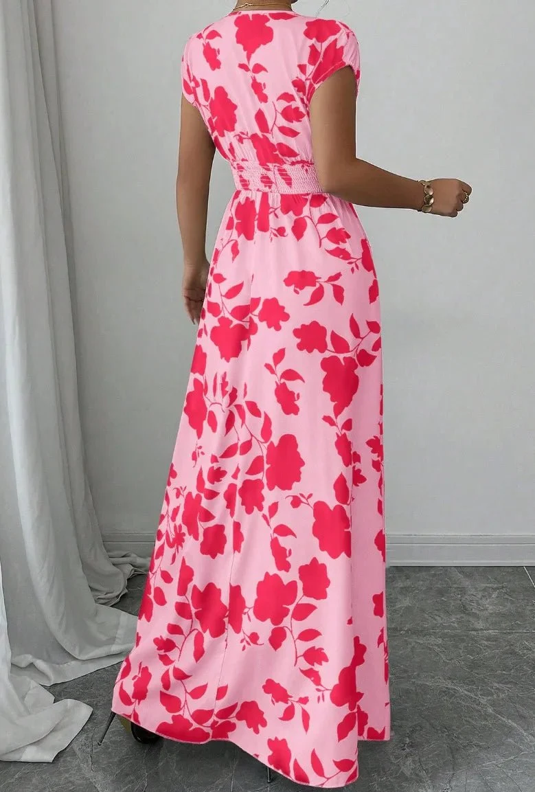Verleihen Sie Ihrem Sommer-Look mit unserem Damen-Sommerkleid mit V-Ausschnitt das gewisse Etwas.