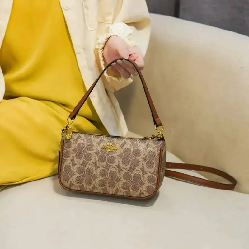 Elegante vegane Schultertasche für Damen – Weiche Umhängetasche mit Reißverschluss