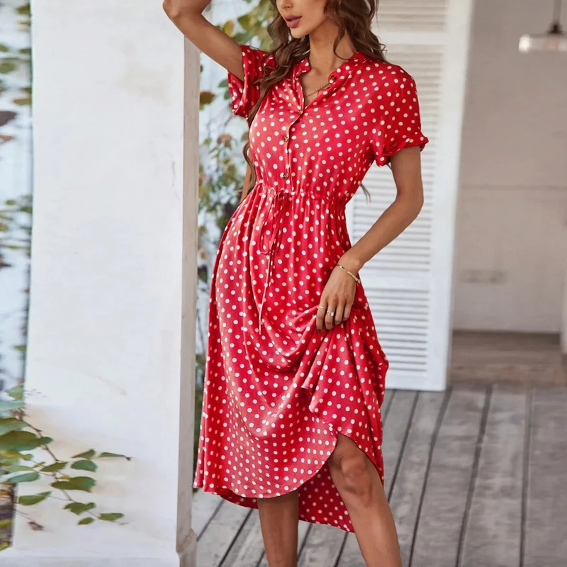 Verleihen Sie Ihrem Stil mit unserem eleganten Sommer-Maxikleid das gewisse Etwas