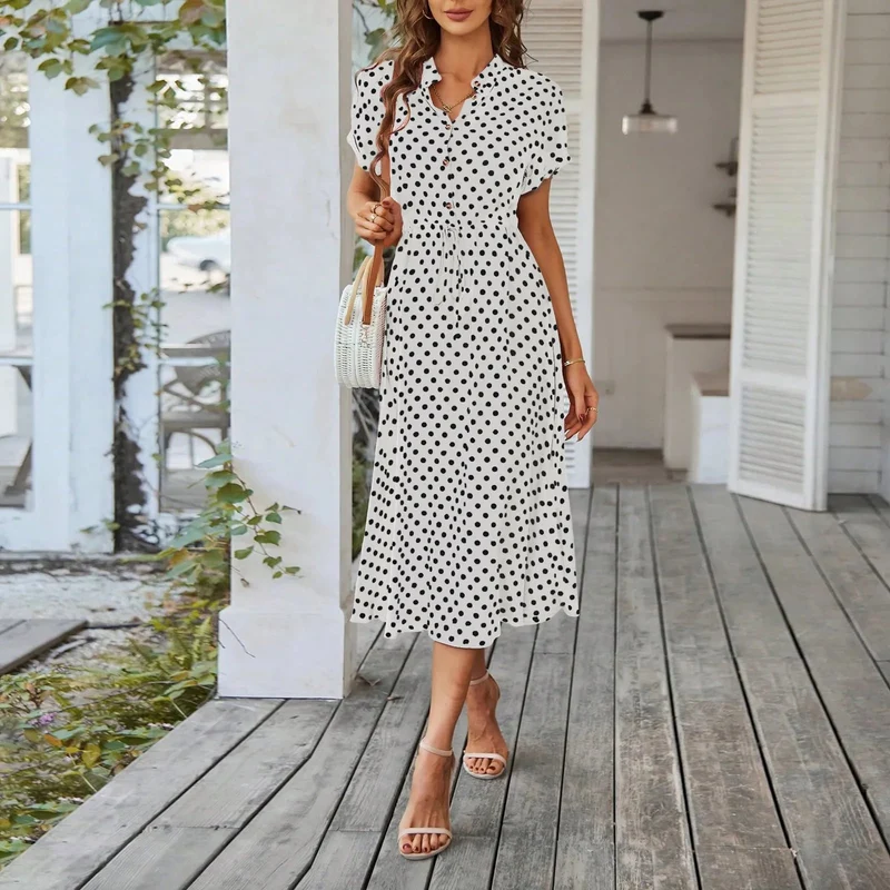 Verleihen Sie Ihrem Stil mit unserem eleganten Sommer-Maxikleid das gewisse Etwas