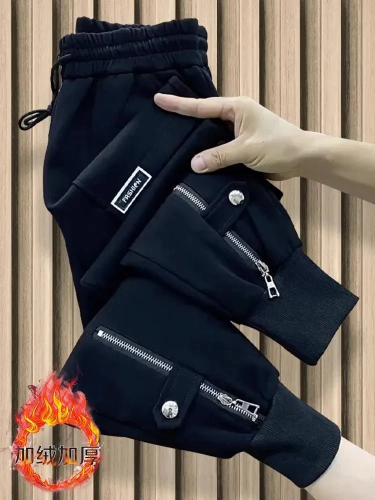 Erleben Sie ultimativen Komfort mit der Y2K Damen-Sweathose mit Fleece-Futter.
