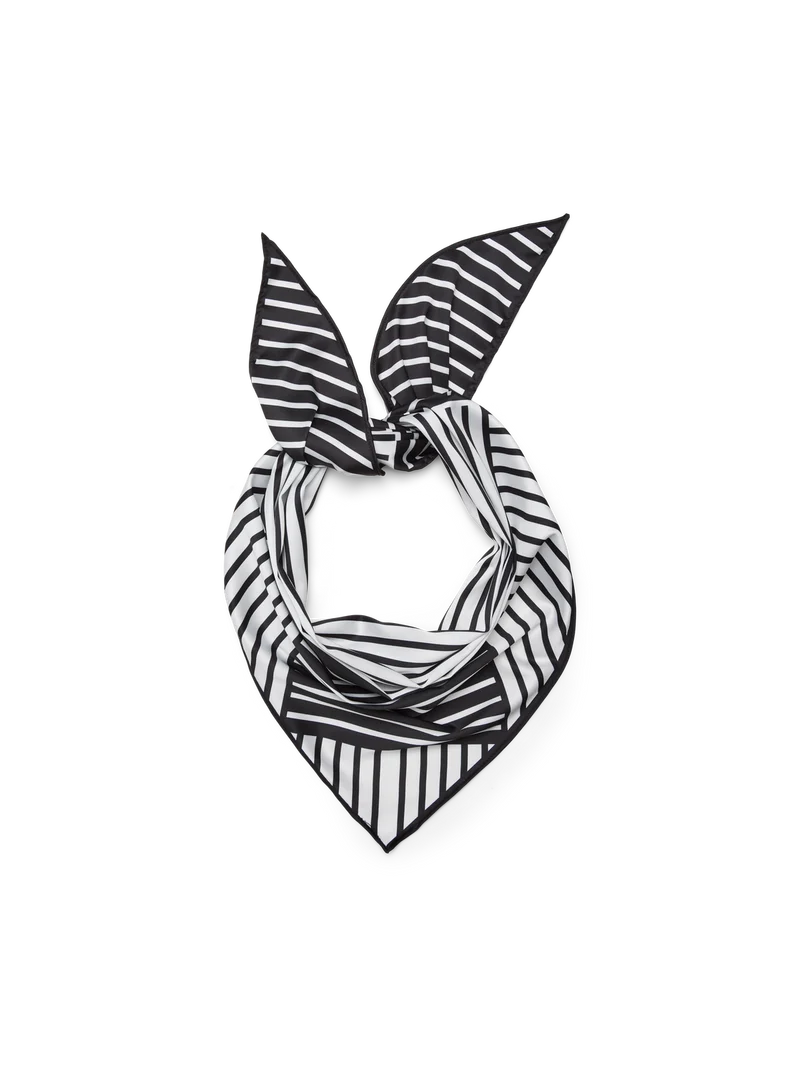 VMELENA TRIANGLE SCARF