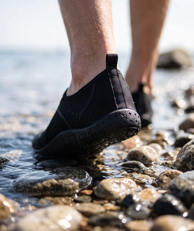 Watery Schwimmschuhe für Erwachsene - Perch - Schwarz
