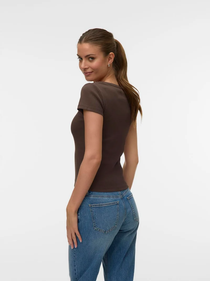 VMCHLOE CS SHORT U-NECK NOOS