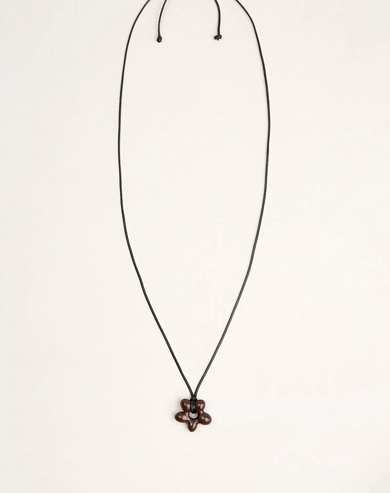 Schwarze Wickelkette mit Acrylblume