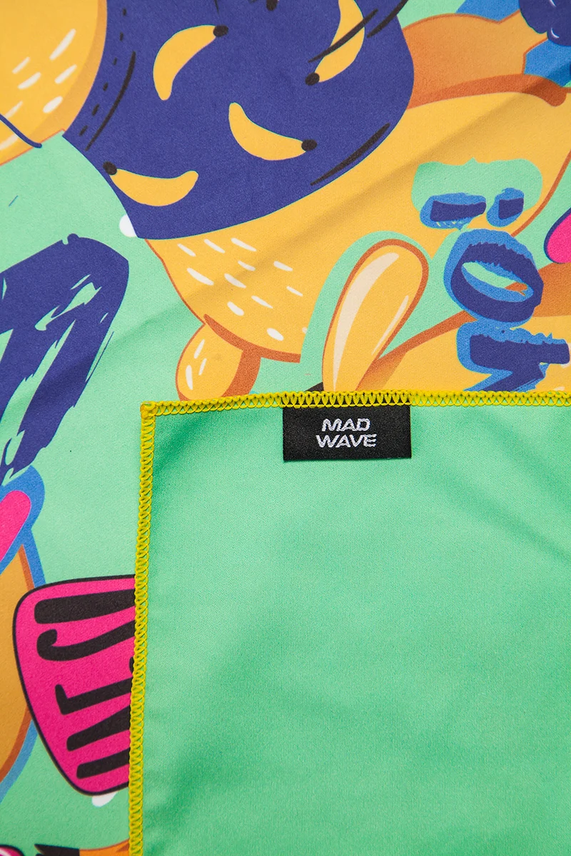 MAD Wave Microfibre Handtuch Llama