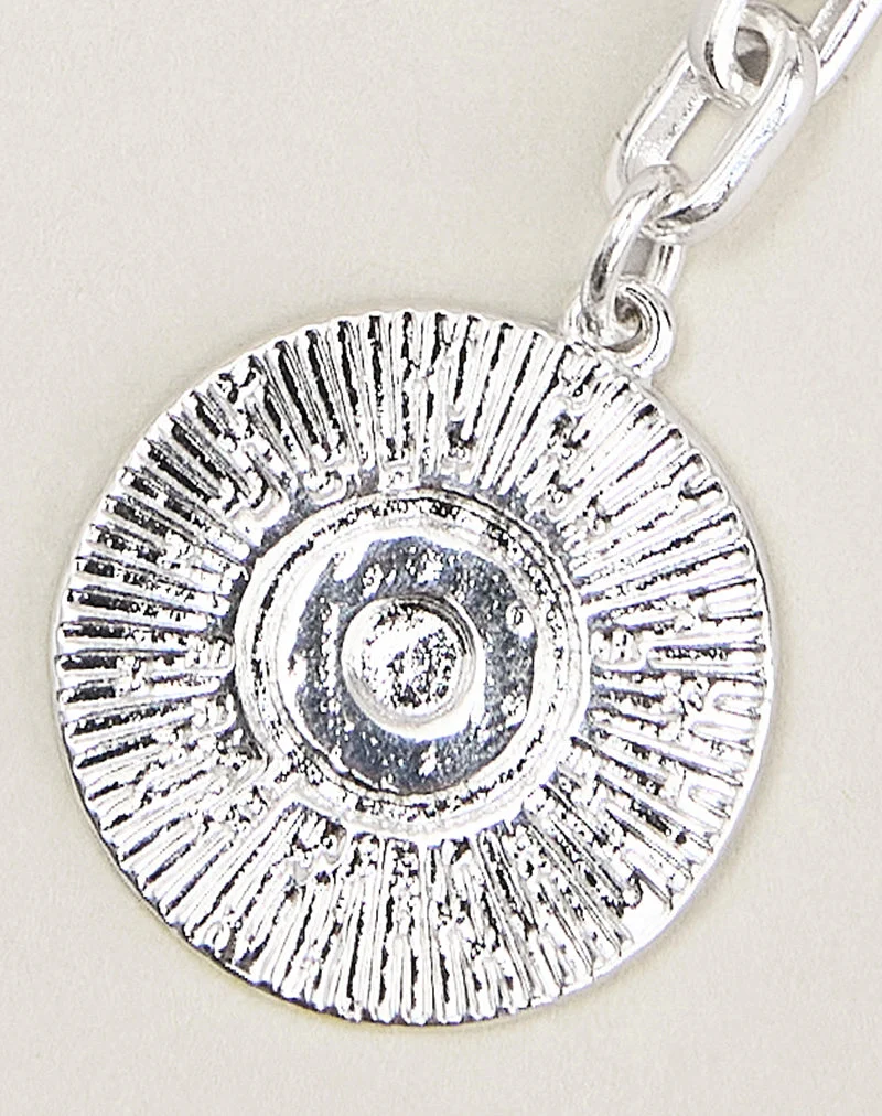 Silberkette mit Anhänger