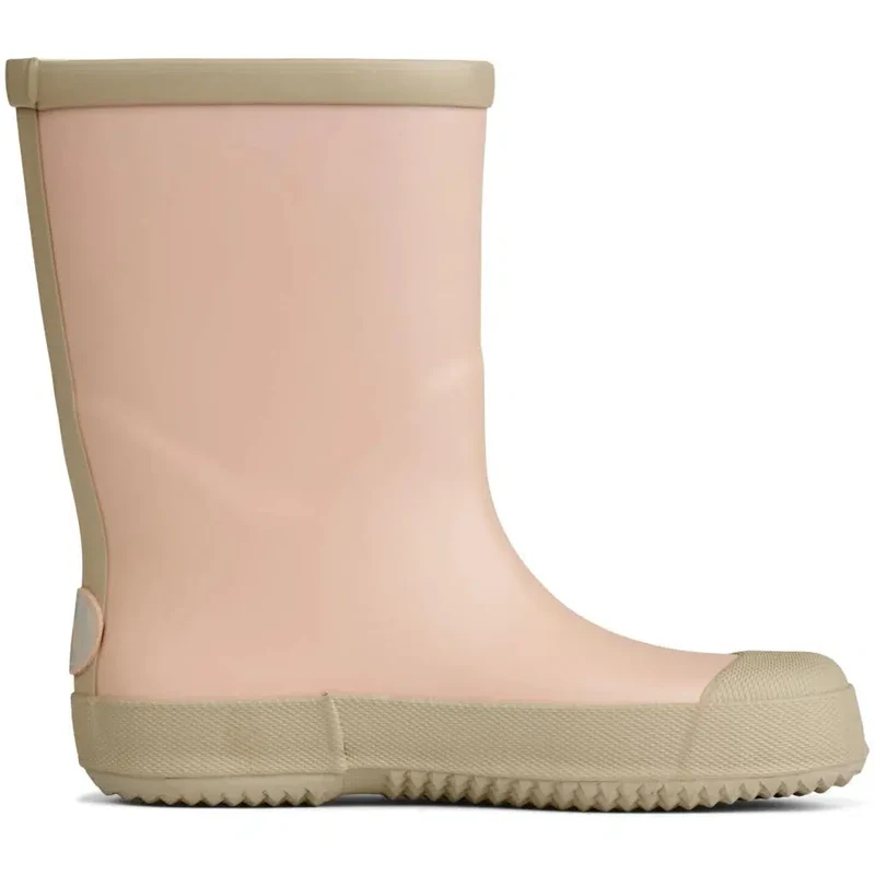 Weizen, schlammige Gummistiefel – Rosenstaub