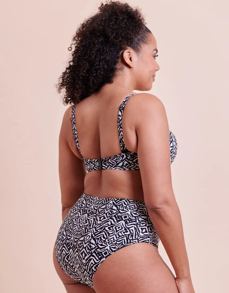 Curvy Kate Wild Horizon High Waist Bikini Brief Black Print