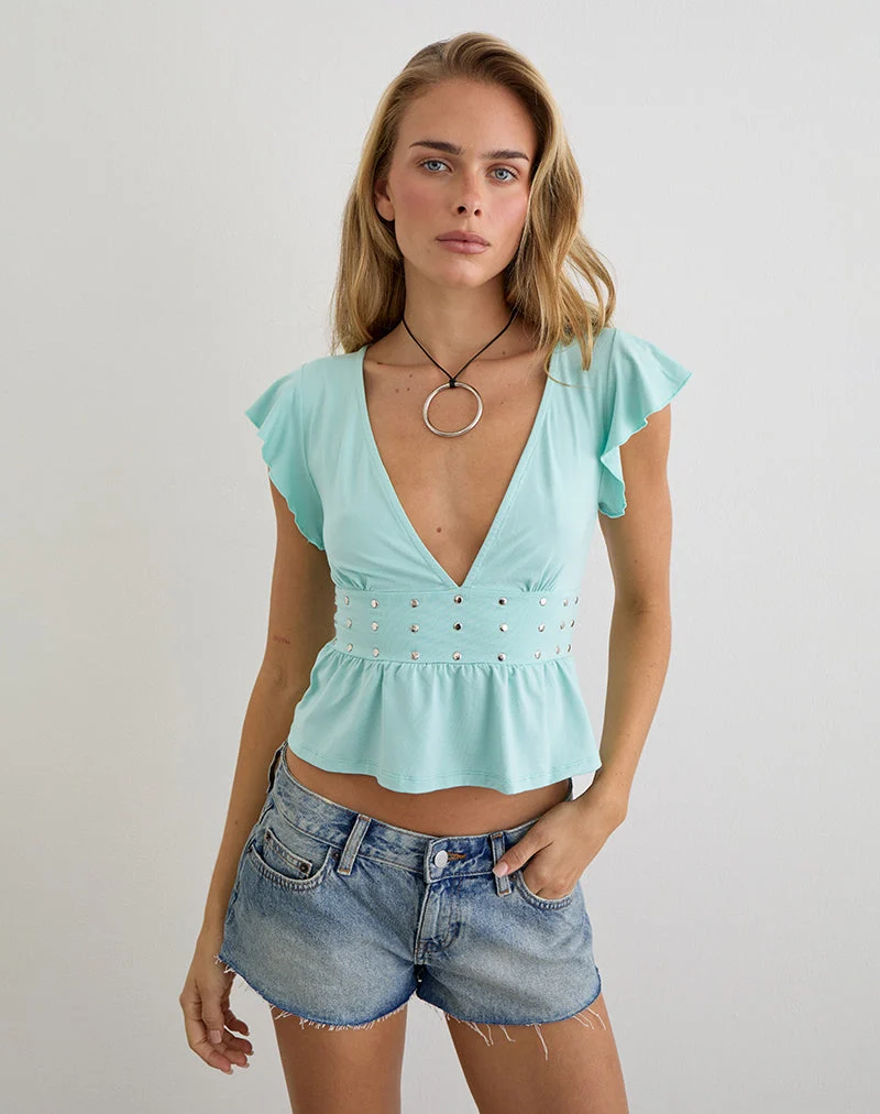 Leisma-Top mit Rüschen aus Jersey in Aqua mit Nieten