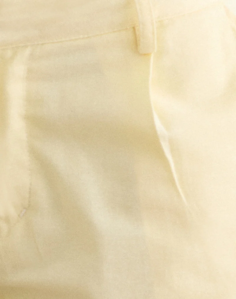 Vexa Mini-Shorts mit niedriger Leibhöhe in der Farbe „Lemon“