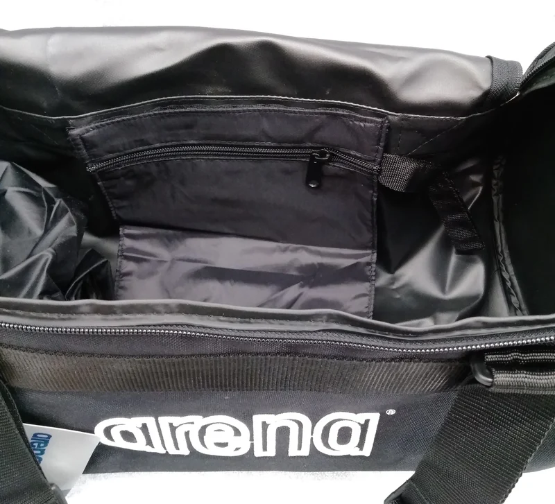 Arena Zylinder Tasche Team Schwarz