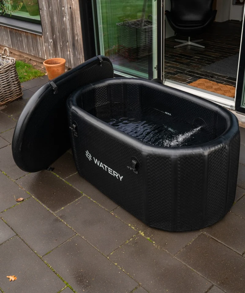 Paketangebot: Watery Master aufblasbare Eiswanne mit Kühlsystem