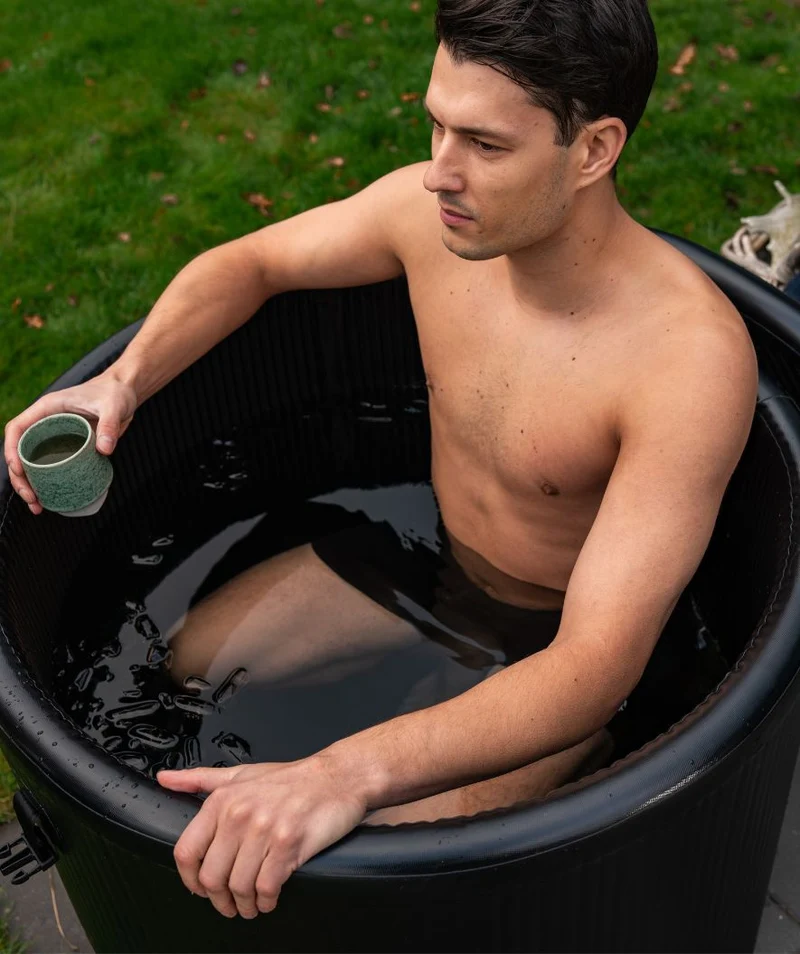 Watery aufblasbare Eiswanne - Deluxe - Schwarz