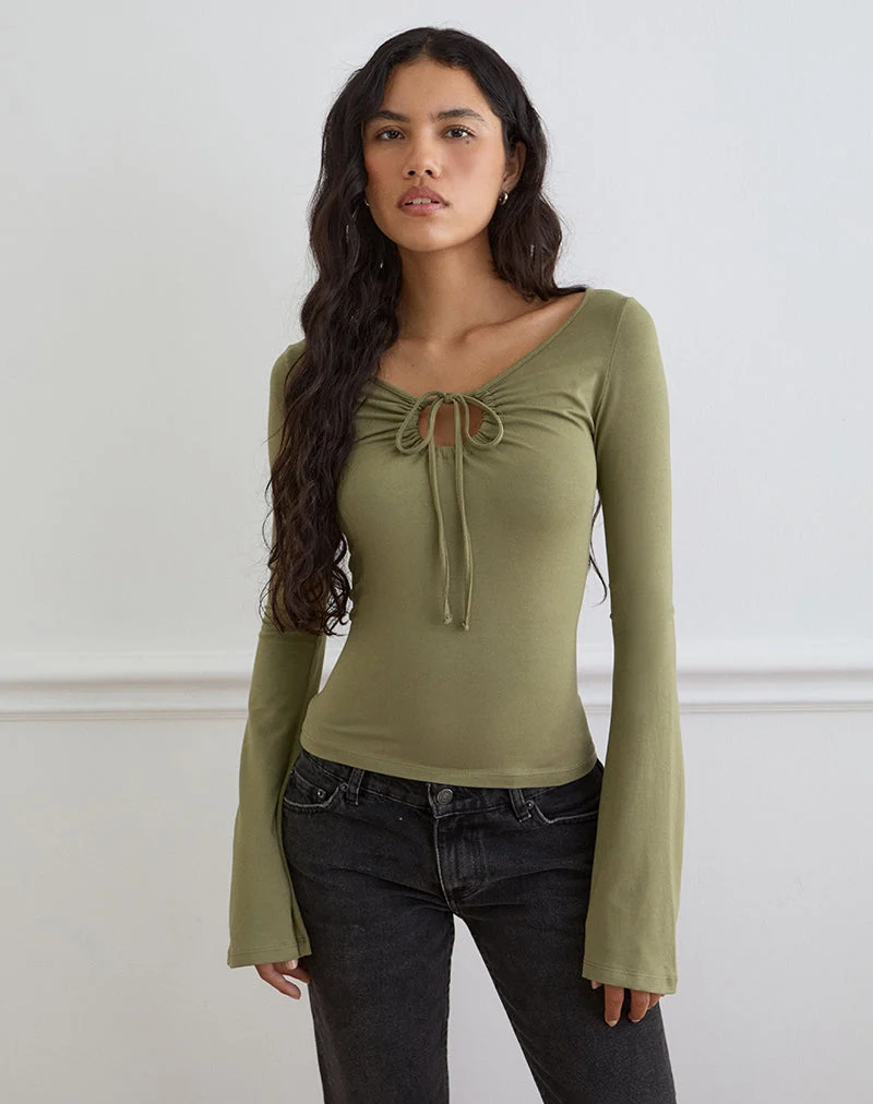 Armel Langarm-Top mit Schlüssellochausschnitt aus Rayon-Jersey in Khaki
