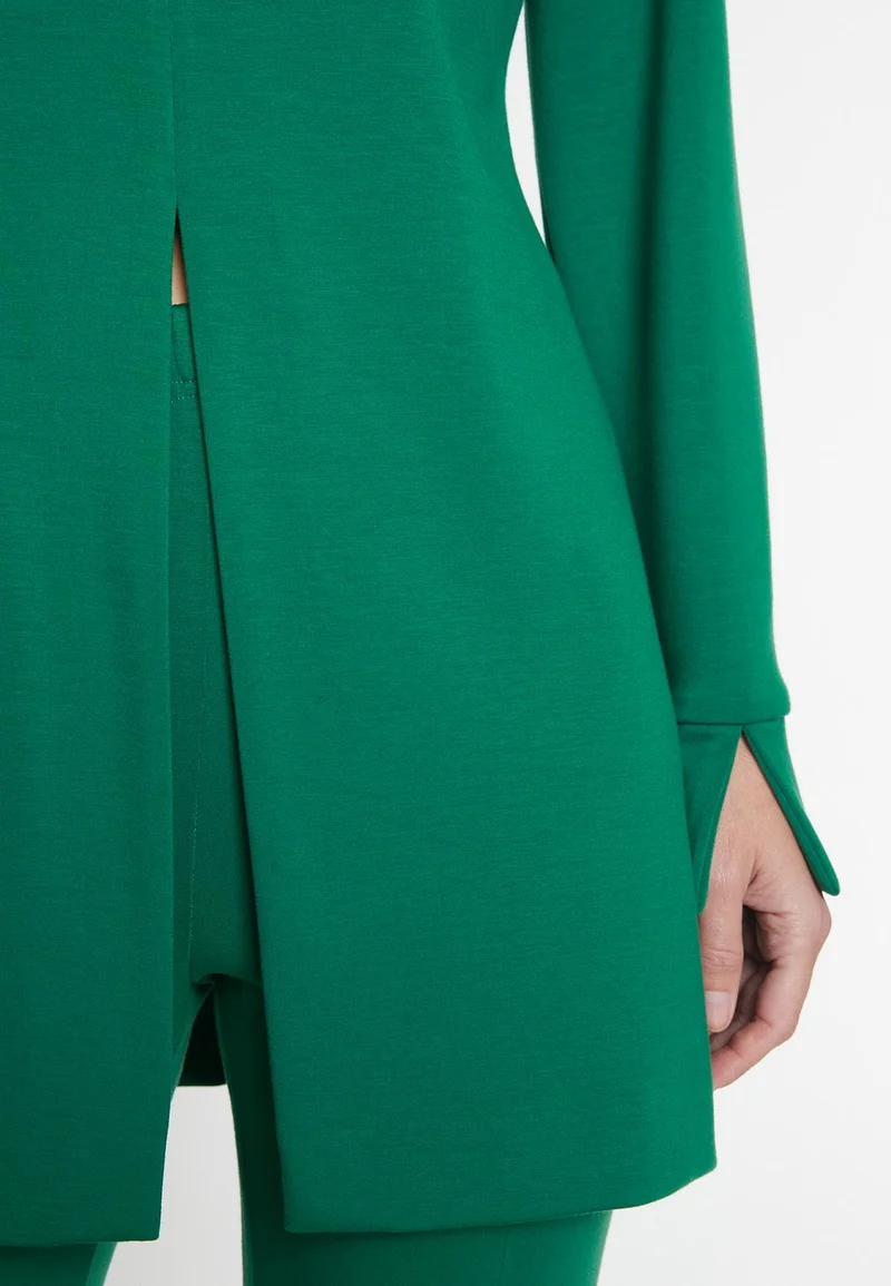 Longtop Menka