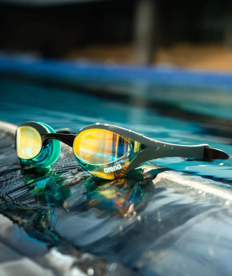 Arena Elite Schwimmbrillen - Cobra Ultra SWIPE Mirror - Gold/Schwarz (Limited 2026)