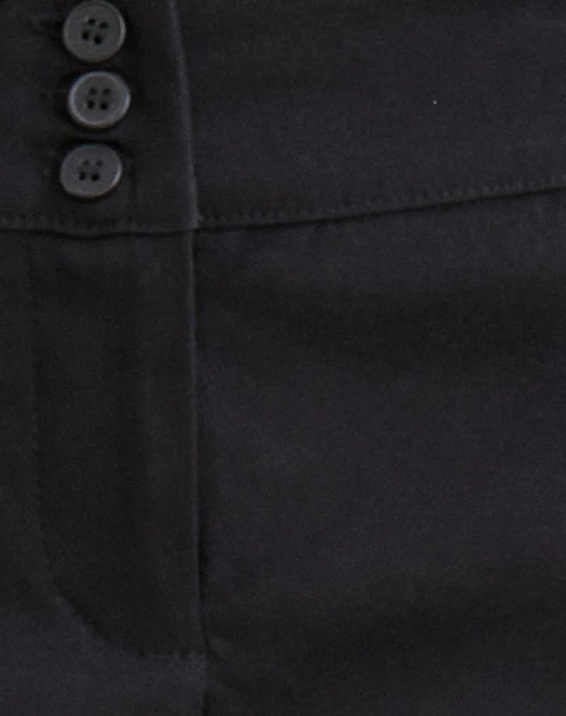 Janei Hot Pants in Tailoring Black