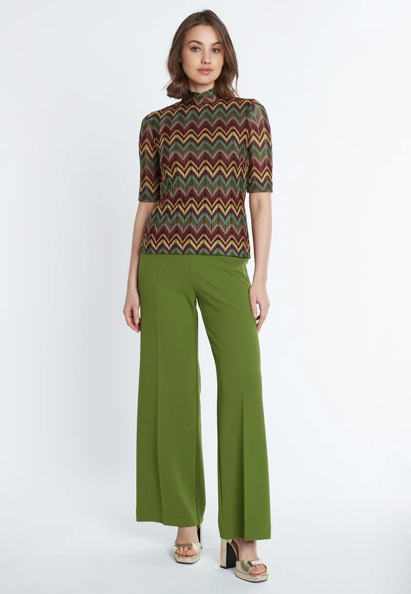 Stricktop Sulara