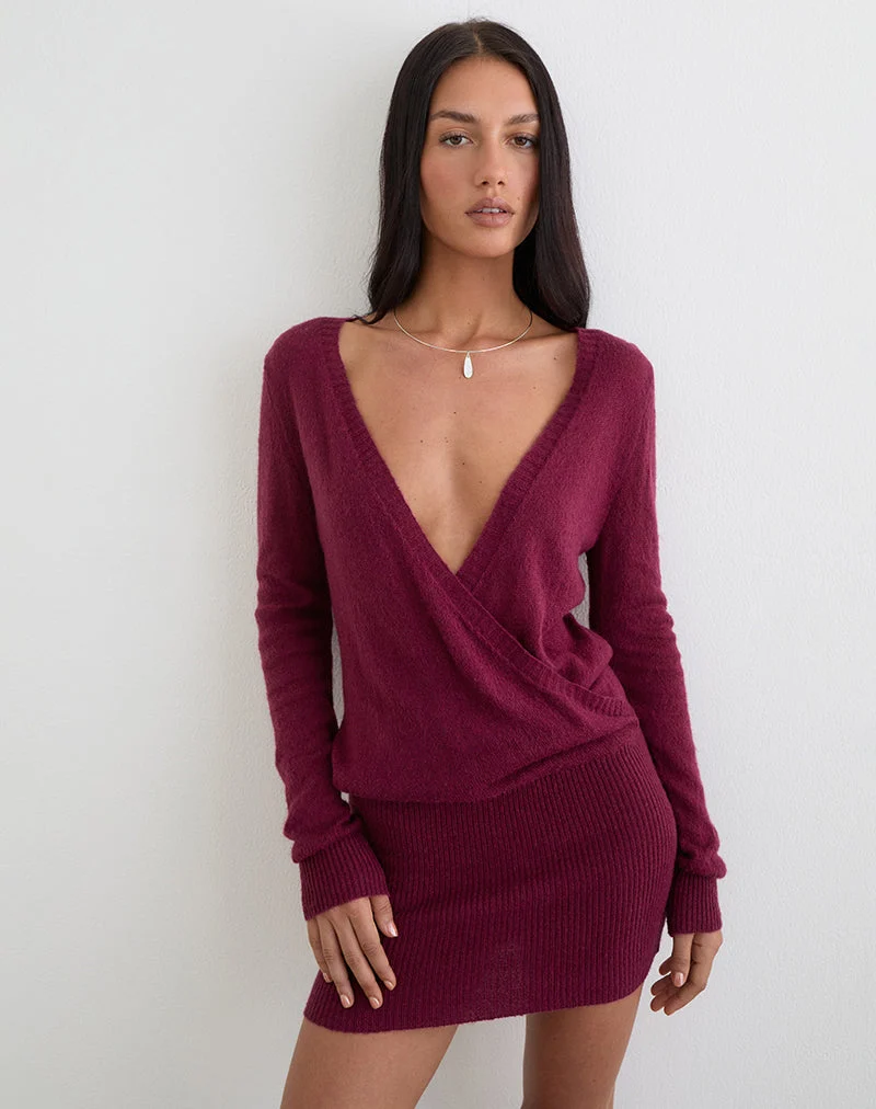 Junbi Wrap Minikleid aus Strick in Weinrot