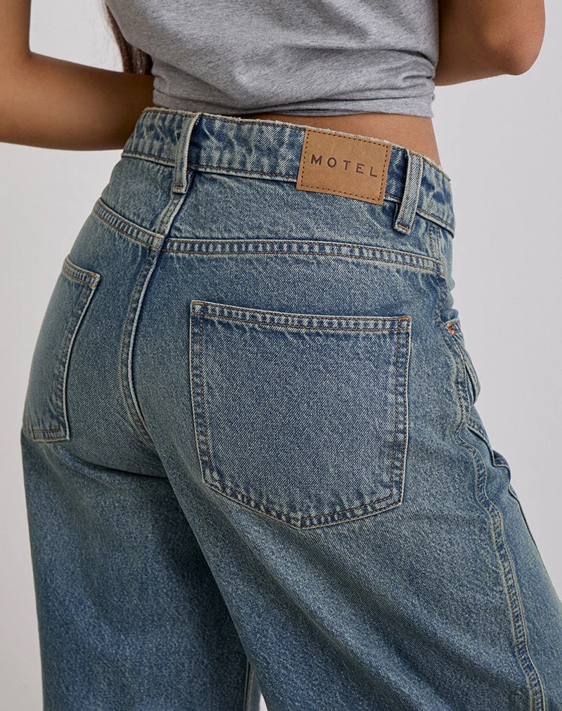 Niedrig geschnittene, geräumige Jeans in Vintage Blau Grün