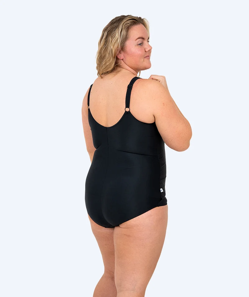 Watery Badeanzug mit Blumen für Damen in Plus Size - Vale - Schwarz/Weiß