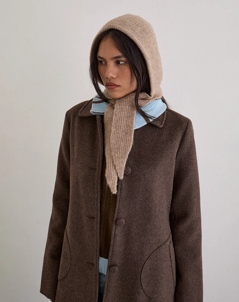 Mütze in Beige gestrickt